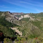 Custhom St Guilhem-le-desert 생 기엠 르 데제르